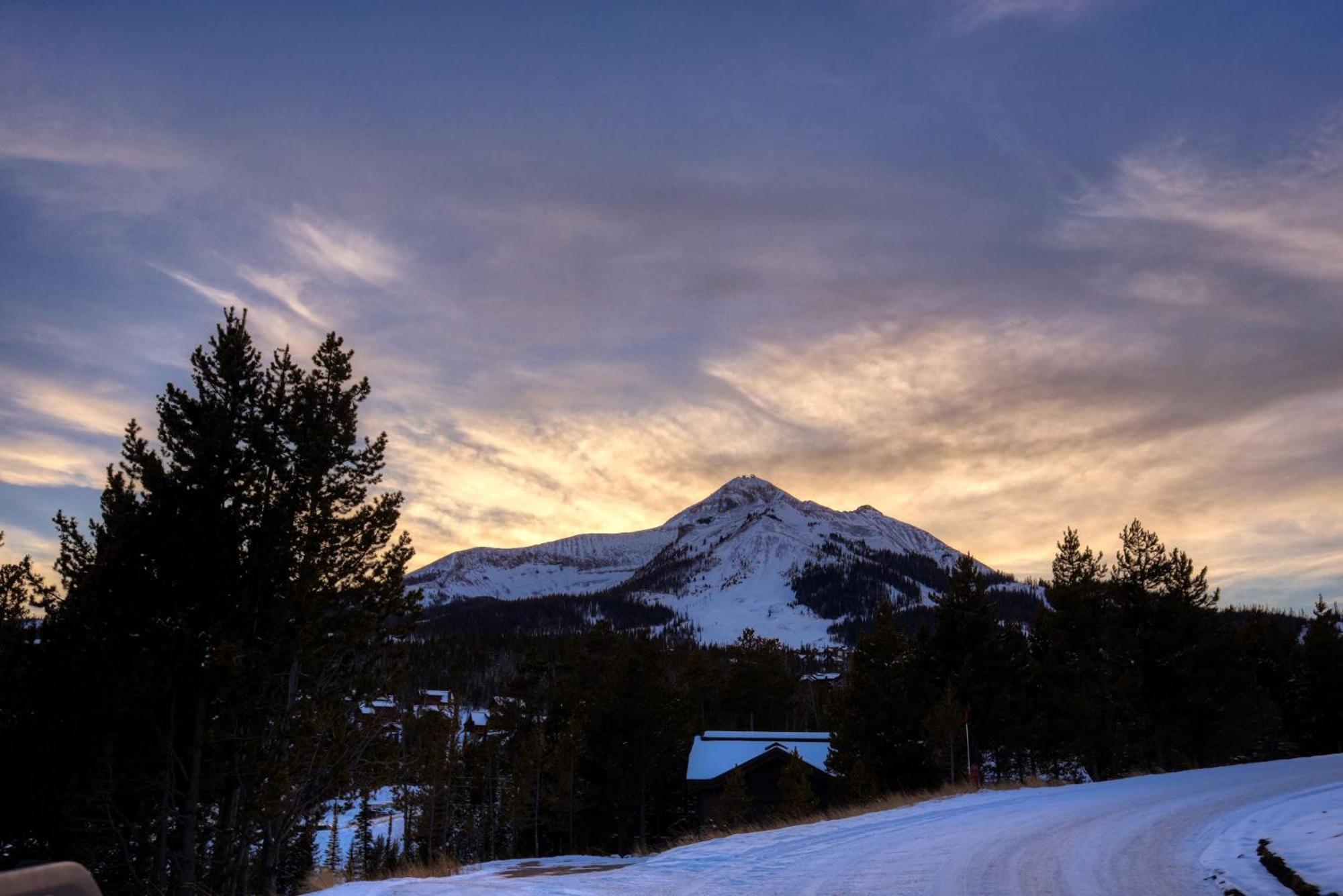 Rising Bull Lodge Big Sky Exterior foto